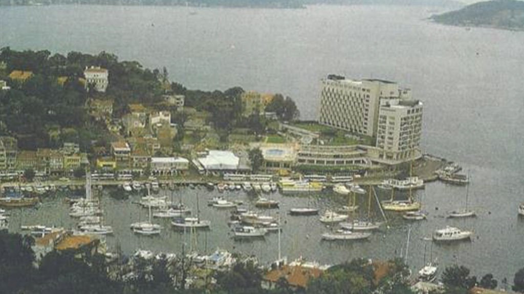 TARABYA OTELiKAPALI VE AÇIK YÜZME HAVUZU VE TESİSLERİ